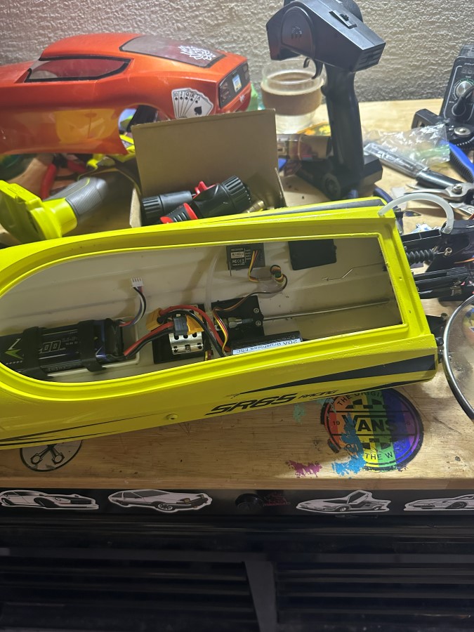 RC Boat (SR85 Racing)